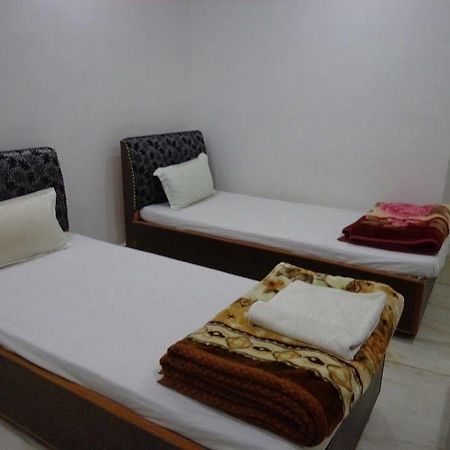 Jyoti Guest House Бодх-Гая Экстерьер фото